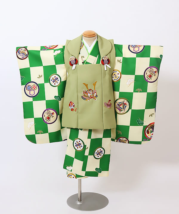 七五三（三歳男の子）| 緑の市松模様に兜と縁起文様