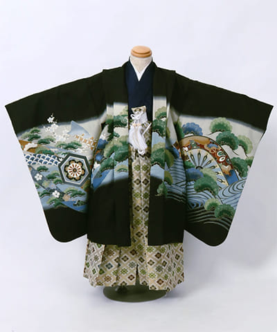 七五三(五歳) | 深緑地に橋と松の風景文様