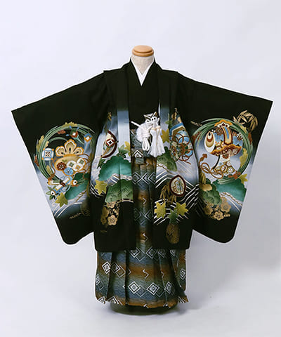 七五三(五歳) | 黒地に束ね熨斗と宝尽くし文様