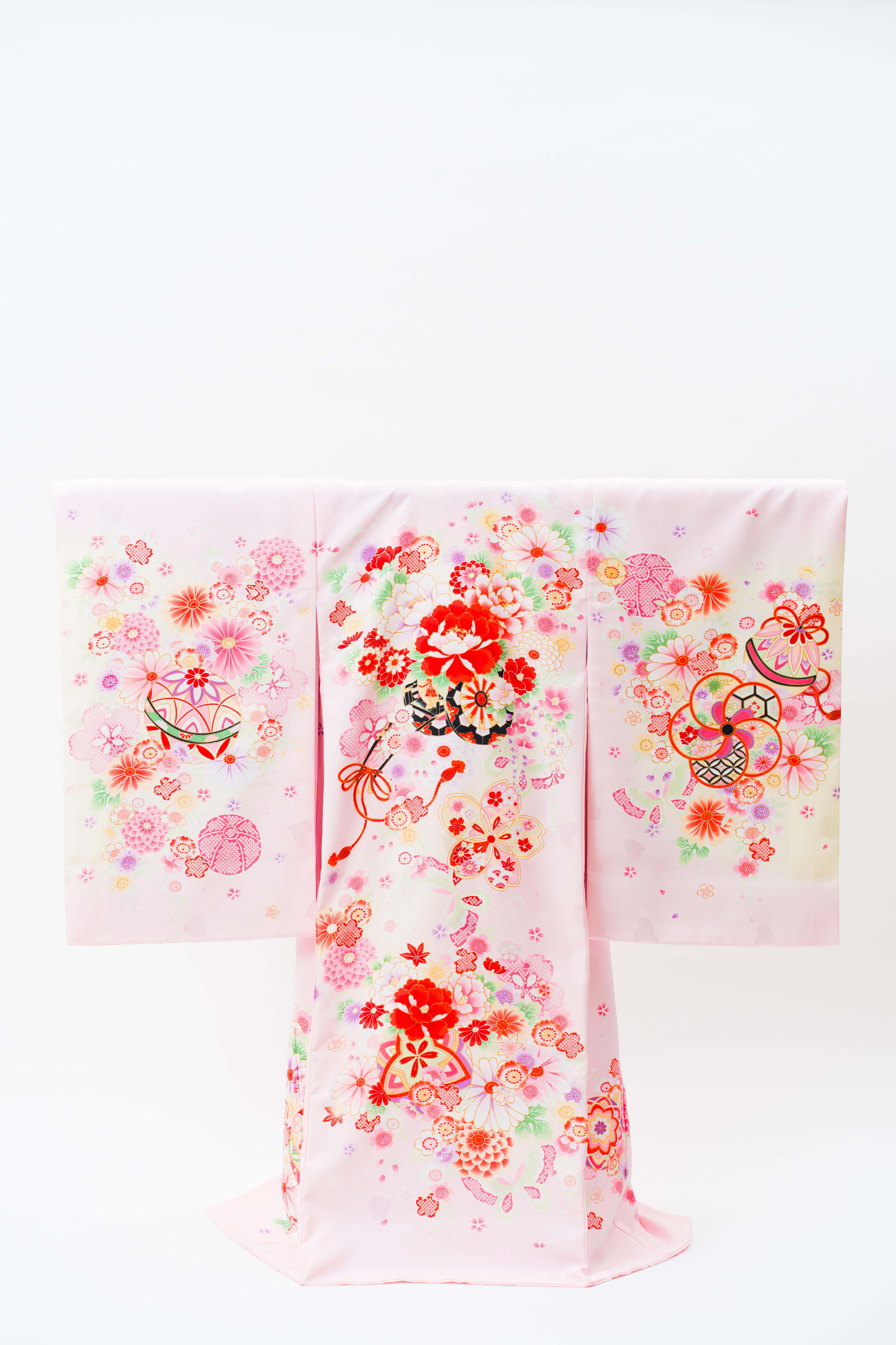 産着(お宮参り) | ピンク地に手鞠と花かご