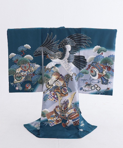 産着(お宮参り)| 群青色地 鷹と軍配に小槌と兜