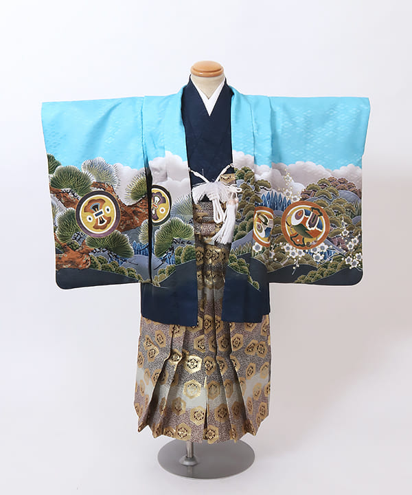 七五三(三歳男の子) | 水色地に松と宝尽くし