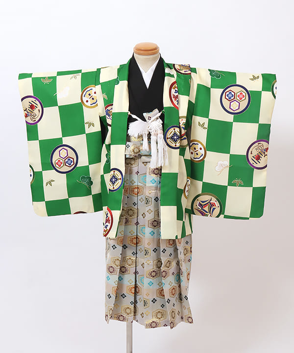 七五三(三歳男の子)｜緑市松に丸文と蝶