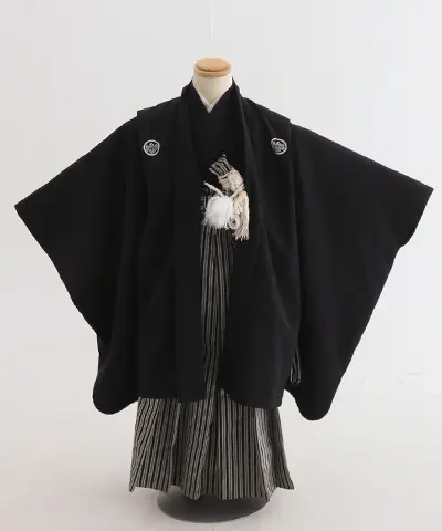七五三（五歳） | 黒羽織に縞袴
