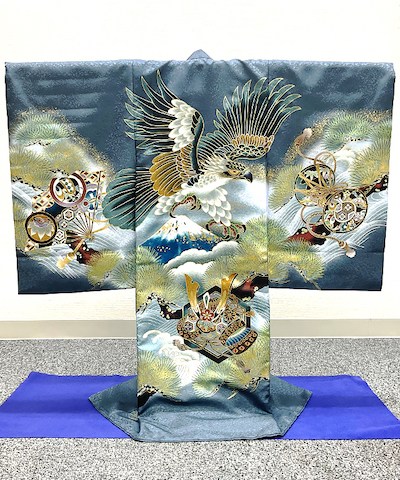 産着(お宮参り) | 青グレーに鷹と末広に兜