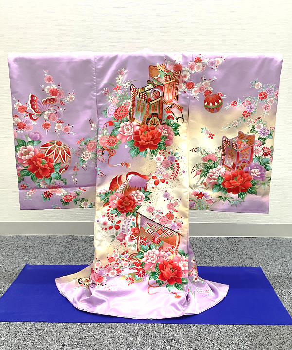 産着(お宮参り) | 御所車と牡丹に蝶と鞠 薄紫