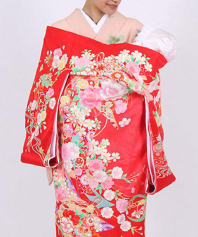 産着(お宮参り)|赤地 季節の花々と鞠