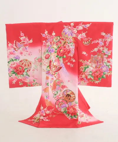 産着(お宮参り) | 赤色地に御所車と牡丹に蝶